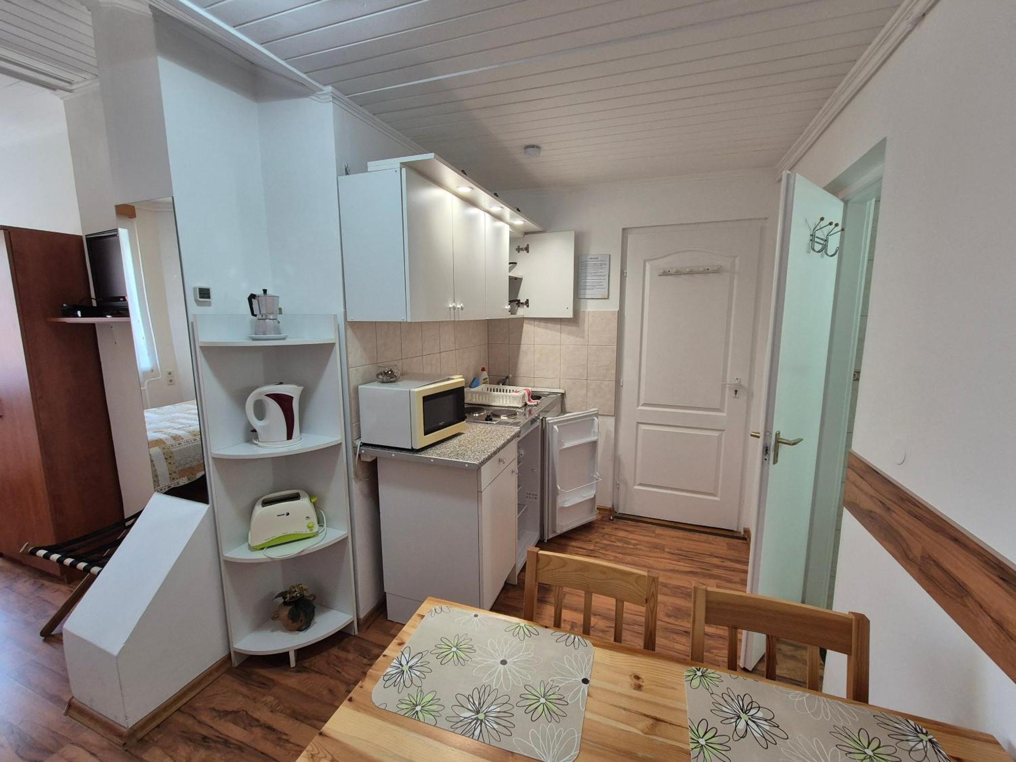Roxanna Appartement Gyula